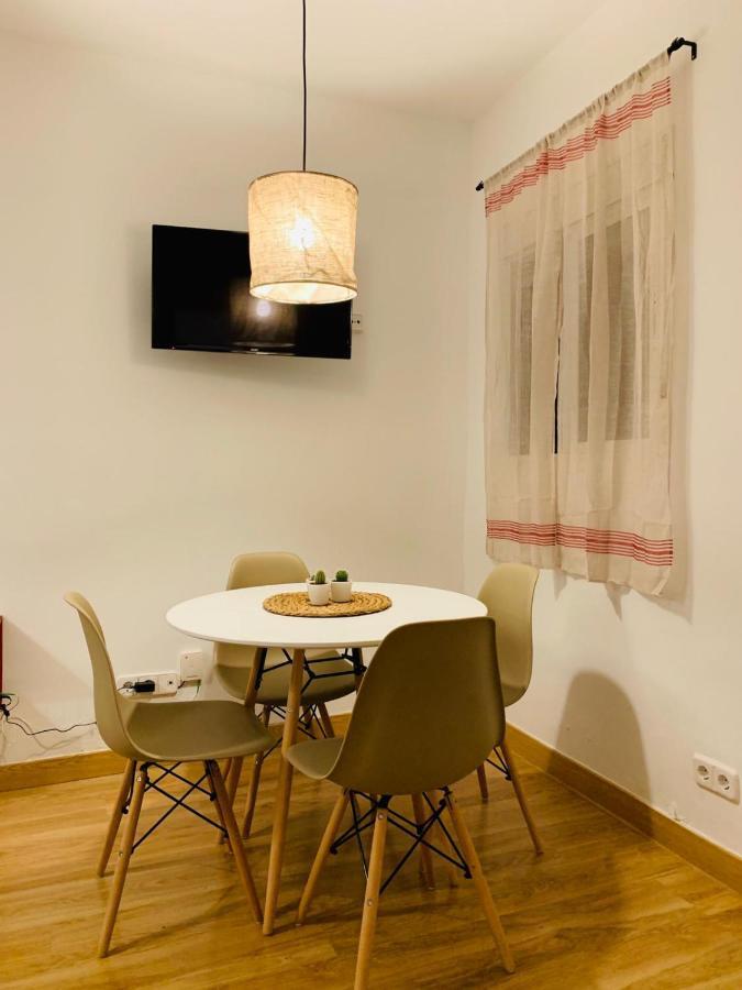 Apartamento Anton Martin I มาดริด ภายนอก รูปภาพ